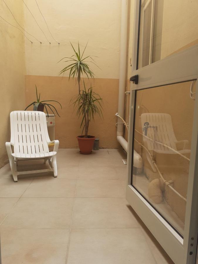 Cosy Apartment By The Sea Birżebbuġa Extérieur photo