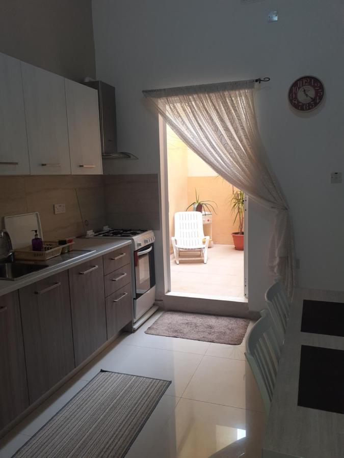 Cosy Apartment By The Sea Birżebbuġa Extérieur photo